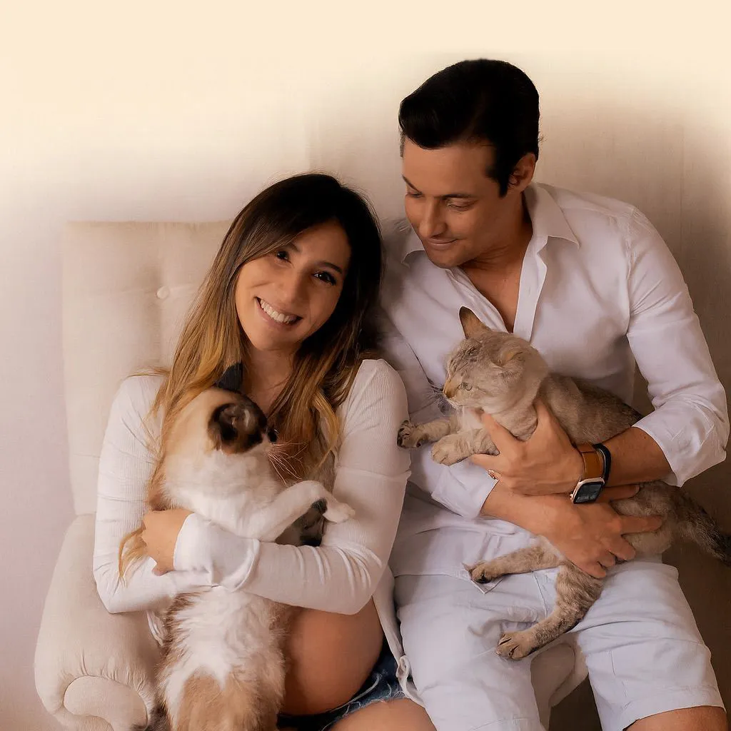 Foto do casal com Rojão